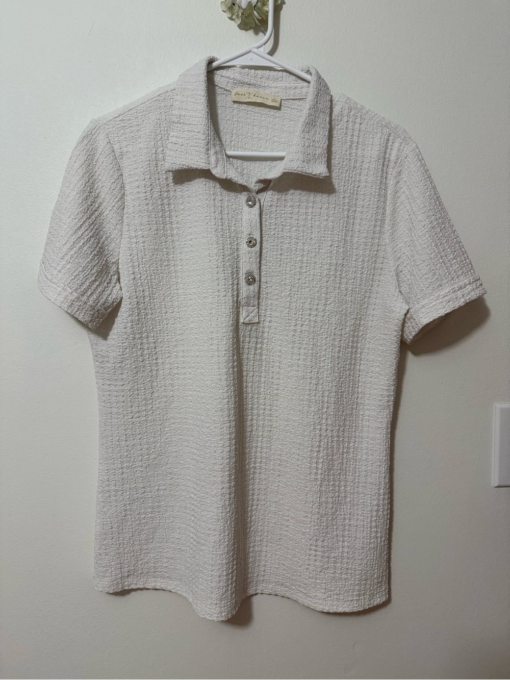 Women’s Textured Short-Sleeve Polo - Cream